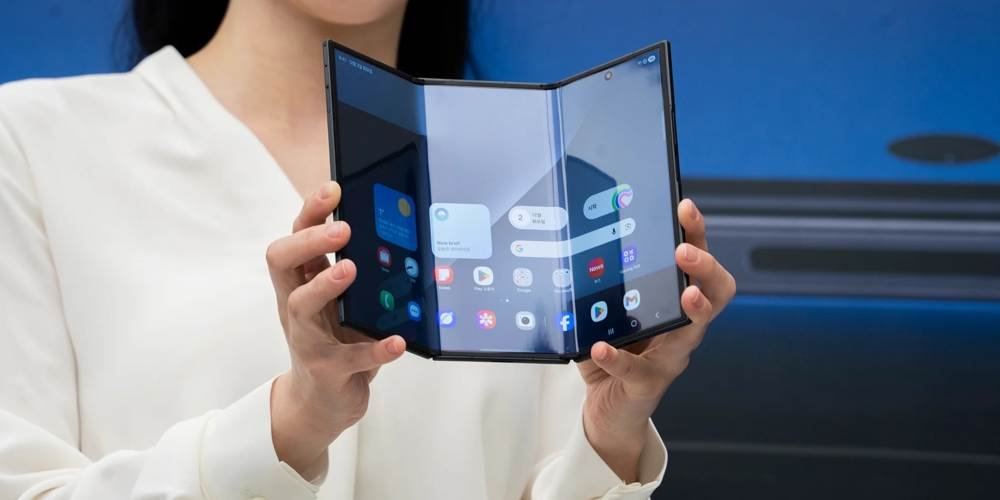 Samsung Trifold